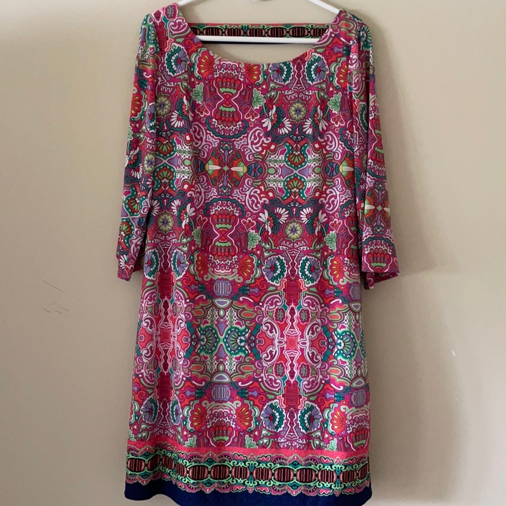 Brand new 3/4 sleeve comfy, colorful dress